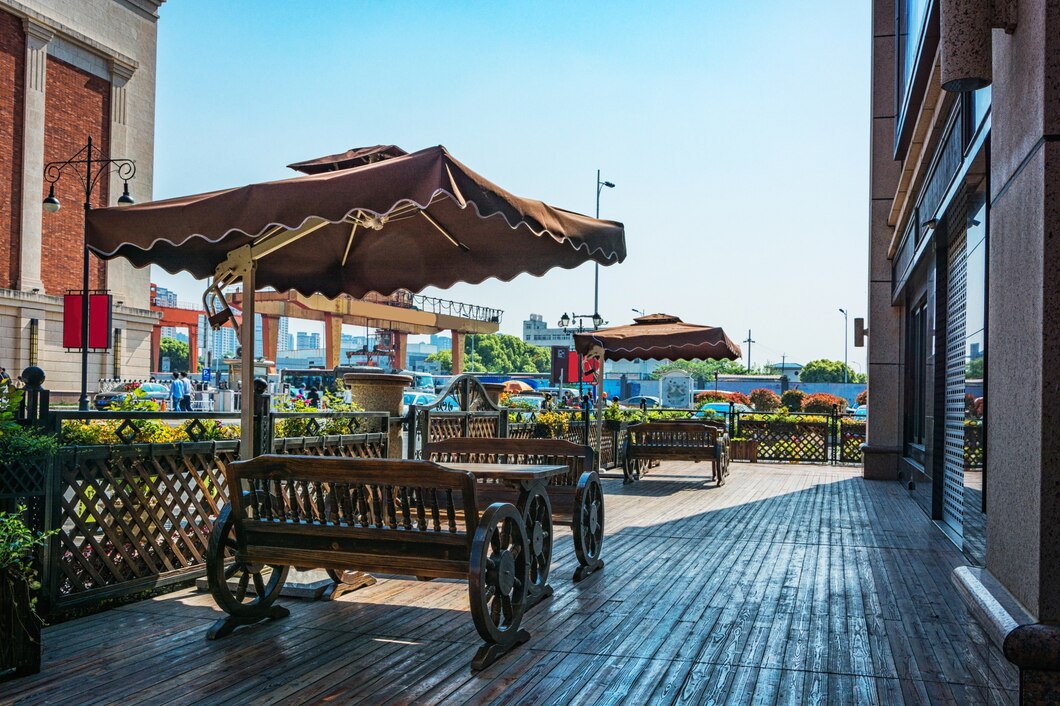 hotel in Lucknow near bus stand
